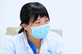 眼睛比别人红怎么回事？#眼睛红  #健康科普  #眼科教授晏晓明