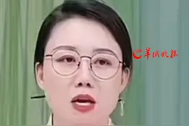 与辉同行发表声明
下架全部虾仁相关商品
对“大岸浪花”虾仁退一赔三
（编辑：罗钧栋 张薇 实习生 林曼佳 审签：郑紫薇）视频封面