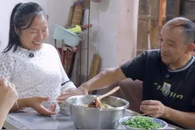 夏天自己做一份凉粉，简单好做冰冰凉凉。#凉粉 #纯天然无添加 #手工美食 #绿色食品 #我的乡村生活