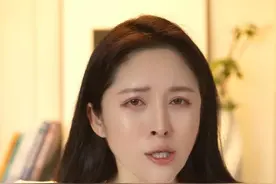 震惊！小孩被乌龟砸死。 #抖音热评#小月说 #高空 #怪事