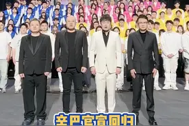 #辛巴官宣回归 ，10月19日开启直播，称现在是直播电商至暗时刻，“视频是关在小黑屋里拍摄的”视频封面