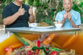 到吃仔姜的时候了，阿米做仔姜牛肉丝，牛肉细嫩，仔姜鲜辣，巴适