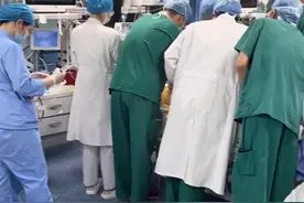 上海三级医院全部试点，不要家属陪，专业护理员24小时全程照护。（剪辑：祁泉）视频封面