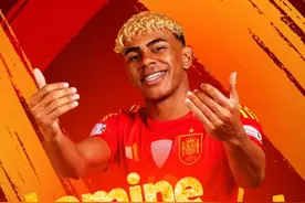 #亚马尔来总台啦  北京时间7月10日，西班牙天才球员拉明·亚马尔来总台做客《天下足球》，完整节目将在7月14日18:30《天下足球》播出。（央视频号：央视频体育）