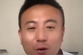 近日，前国脚毛剑卿在一场直播中表示，自己的祖籍是泰州，希望能加入泰州队参赛苏超。泰州市体育局对其表示欢迎，但泰州队名单已经确定，不好更改。#苏超  #毛剑卿视频封面