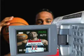 比布朗尼三分球15中0的数据给离谱的球员，榜眼秀萨尔打出单场15中0的数据，这样的榜眼八成是水货了，杨瀚森能在世界杯打爆萨尔看来也是常规操作了#亚历克斯萨尔  #nba夏季联赛 #萨尔 #NBA夏季联赛视频封面