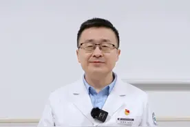脖子上长讨人厌的小肉条，皮肤科医生教你在家正确处理#丝状疣 #HPV #抖出健康知识宝藏#健康无畏自在如她#她们的精选视频封面