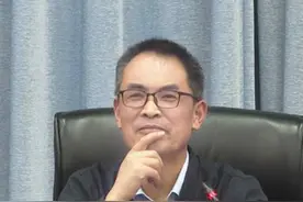 适当的放下手机，感受当下的生活。 #生活 #心情 #郭继承视频封面