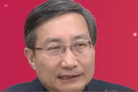 警惕！高度近视有可能致盲！随着年龄增长，近视将成为眼部健康的“头号敌人”视频封面