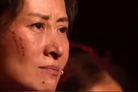 纪念抗战胜利80周年文艺晚会，《永远的番号》太震撼！ #刘敏涛  演技看哭观众！