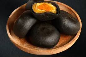 把鸭子放在稻田里养，一举多得！#黑金酥  #科普视频封面