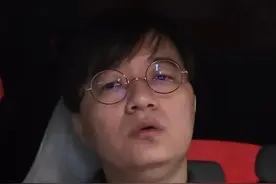 《蛟龙行动》几乎退出春节档的竞争了！ 他是怎么敢点映的？#2025影娱团年饭 #在抖音过好年 #2025春节档测评 #蛟龙行动