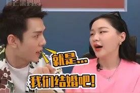 #李佳琦 现场求婚#金靖 ？？佳琦：金靖你不要再火上浇油了！！视频封面