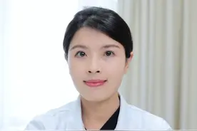脖子、腋窝长了这样丝状的小肉条，这个是#丝状疣 别揪了，我来教你怎么解决~#医学科普 #皮肤 #女性科普视频封面