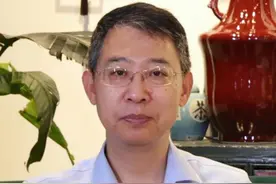 加密货币为何大涨？ 全球经济疲软，寻找新的标的物炒作#比特币 #虚拟货币 #炒作 #投资 #掘金计划2024视频封面