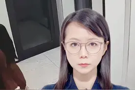 警方已经介入调查，手机数据正在技术恢复中。#薇观察 #青岛23岁女大学生凌晨外出失联视频封面