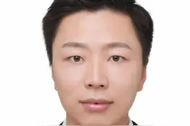 “世纪婴儿”千千病发突然，在山西长治不幸去世，年仅25岁 据悉，千千的死因是心源性猝死！#什么是心源性猝死 #心源性猝死前有哪些征兆 #年轻人心源性猝死 #抖出健康知识宝藏  #病毒性心肌炎视频封面