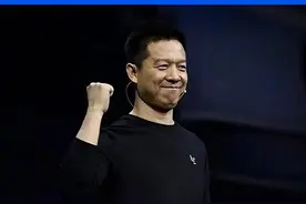 贾跃亭涨薪超50% ！FF十年只交付13辆车#汽车人有话说视频封面