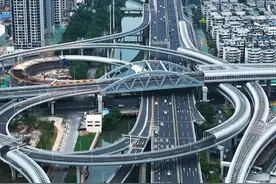 武汉友谊大道快速化项目罗家港互通立交2024年1月已开通 武昌徐东地区至二环线三环线实现全程高架无红绿灯式贯通 #武汉 #武昌 #航拍视频封面