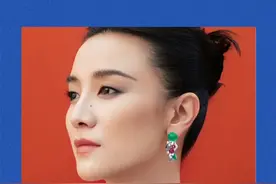 又美又飒，自信潇洒，我和女儿都太爱她，“宋佳元年”为宋佳加油！#宋佳 #女演员 #女性成长视频封面