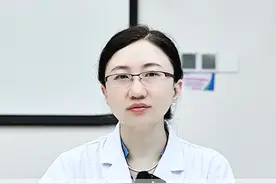 手上长透明小水泡，痒起来想”剁手“！#汗疱疹 #止痒  #皮炎 #医学科普 #抖出健康知识宝藏