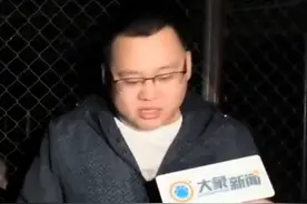 11月6日，郑州鸵鸟早高峰跑上高架，交警一路护送，鸵鸟主人现身，讲述鸵鸟出跑原因：为爱出跑！视频封面