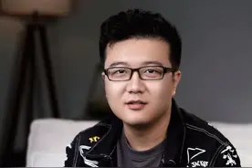 乒超大争议最大问题是裁判！不看回放太离谱，曼昱莎莎本来不用争 
