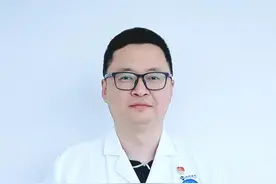 女子脑出血导致左侧肢体疼痛，电话问诊寻求帮助 #脑出血 #肢体疼痛 #偏瘫 #神经外科潘海鹏医生 #四川成都视频封面