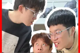 当你在宿舍用不同键盘时。。 #玩转数码 #内容过于真实 #键盘视频封面
