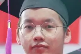 那个考上清华却被无数人嘲讽的“搬砖少年”，现在过得怎么样了？ #励志故事 #高考 #林万东视频封面