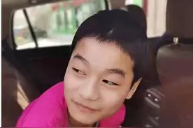 合肥寻亲：10岁男孩被救助，穿红色外套、花裤子，高1米6图片