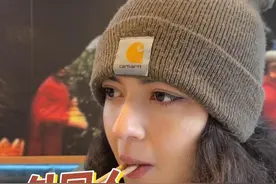 外国人挑战包烧猪脑花，说吃猪脑可以补脑？ #洋盆友 #老外在中国 #美食旅行体验官  #猪脑花视频封面