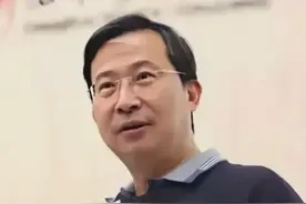 饶毅辟谣曾说协和乌烟瘴气，并称4+4适合协和且可推广（极目新闻）