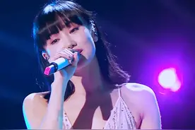 黄龄的流氓转音有多狠？魅惑到需要打“马赛克” #黄龄 #黄龄小雨视频封面