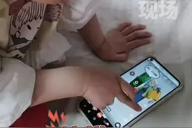 3岁小孩解锁新的评论方式，惊呆刷好几年视频的妈妈，你也是第一次知道吗？#厉害了 #萌娃 来源@阿魅👒👑视频封面