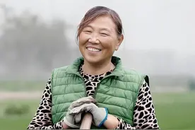 热度退去的麦子阿姨辞工专心旅游，账号停更，今年计划：种完麦子往北走#麦子阿姨 #种完麦子我就往南走 #大河深一度视频封面