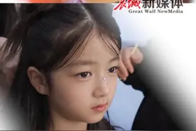 #韩国举办15岁以下女团选秀  ，参加者年纪最小的仅9岁。此前曾曝崔雪莉11岁出道，林书媛13岁出道，录制节目时乳牙掉了。视频封面
