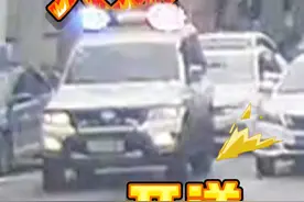脑梗病人急需送医 交警用"速度"传递"温度" #云南警事视频封面