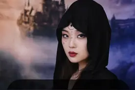 迎接成功，恭喜你就要在4月高开暴走、扬眉吐气，来看一下老天在4月给你悄悄安排的精彩人生#塔罗测试 #扬眉吐气 #精彩人生 #星忆看牌中视频封面