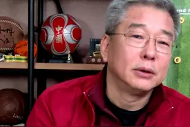 老刘和团队发生争执既然因为。。。。 #dou来足球季 #宏哥侃球