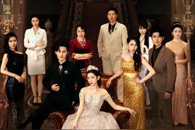 她戴王冠，你惹她干嘛？ #爽剧 #逆袭 #宠妻狂魔 #她戴王冠你惹她干嘛 #我有女王光环 视频封面