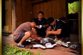 开河蚌居然开出来了珍珠。#我的乡村生活