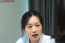 ICL晶体术后4小时~你做完近视手术恢复用多久时间 #近视 #医疗小常识 #诊室日常 #抖出健康知识宝藏视频封面