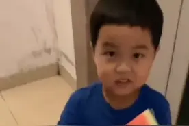 6月3日（发布时间），上海。女生交到了小二十几岁的好朋友，小朋友经常送好吃的。网友：他真的可爱又真诚。