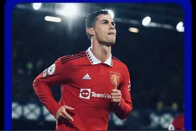 事事有回应，件件有着落，正是无数球迷喜欢C罗的原因。 #C罗 #足球 #尊重视频封面