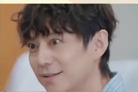 #50岁的何炅脉象有力 ，和他们一比，我才是那个老人视频封面