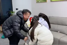 他们跳的是什么啊？#家庭搞笑  #搞笑视频  #搞笑日常