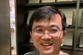 公司与牛马的生存博弈 公司的发展逻辑 vs. 底层牛马的生存逻辑 #企业管理 #财经 #掘金计划2025 #美的视频封面