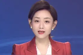 韦东奕账号粉丝突破2000万！“韦神”牙齿脱落 网友担忧其健康，家属:已带他去过医院 请放心，牙医博主3年前曾提醒其保护牙齿（极目新闻）#大象主播说 @大象新闻主持人陈静华视频封面