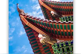 我是这样拍 屋檐的~ #扫街 #索尼a6400 #抖音摄影学院 #构图技巧 #古建筑拍照